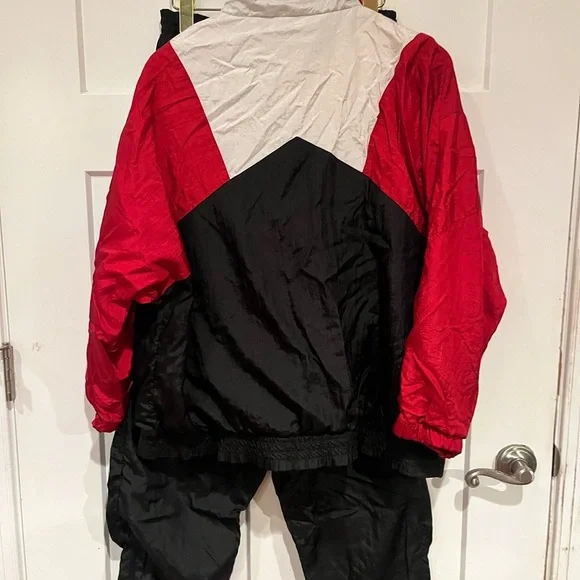 Red and Black Windbreaker Tracksuit size 1x - Picture 5 of 7
